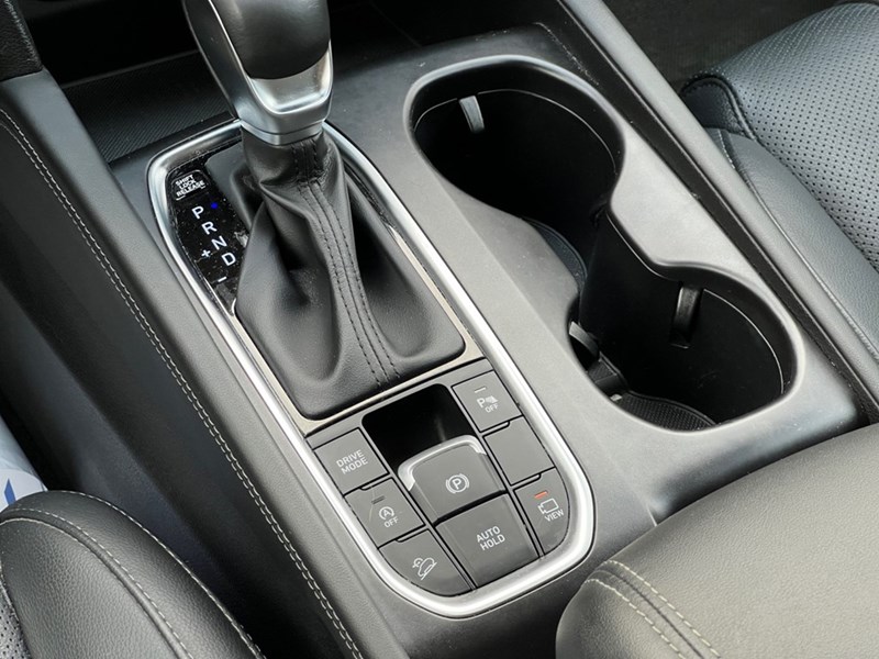 2019 Hyundai Santa Fe 2.0T Luxury AWD - One Owner - Dealer Serviced - Clean  CarFax