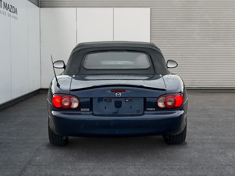 2003 Mazda MX-5 Miata GT - Inc. 2 Year / 40,000 KM Powertrain Warranty