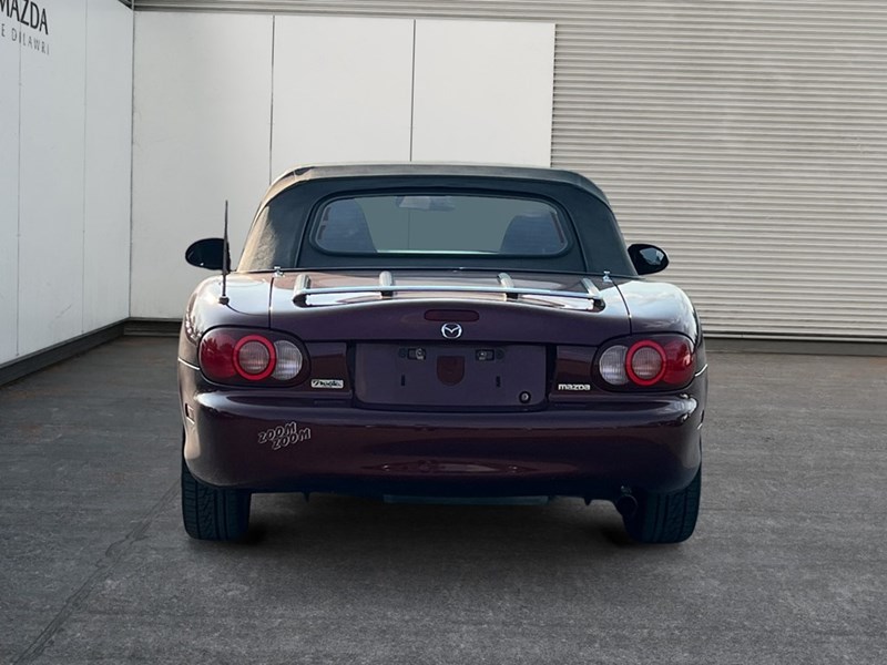 2003 Mazda MX-5 Miata Includes 3 Year Warranty