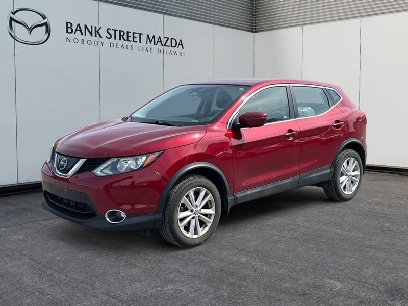 2019 Nissan Qashqai FWD S CVT