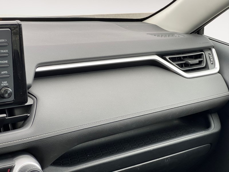 2019 Toyota RAV4 AWD LE