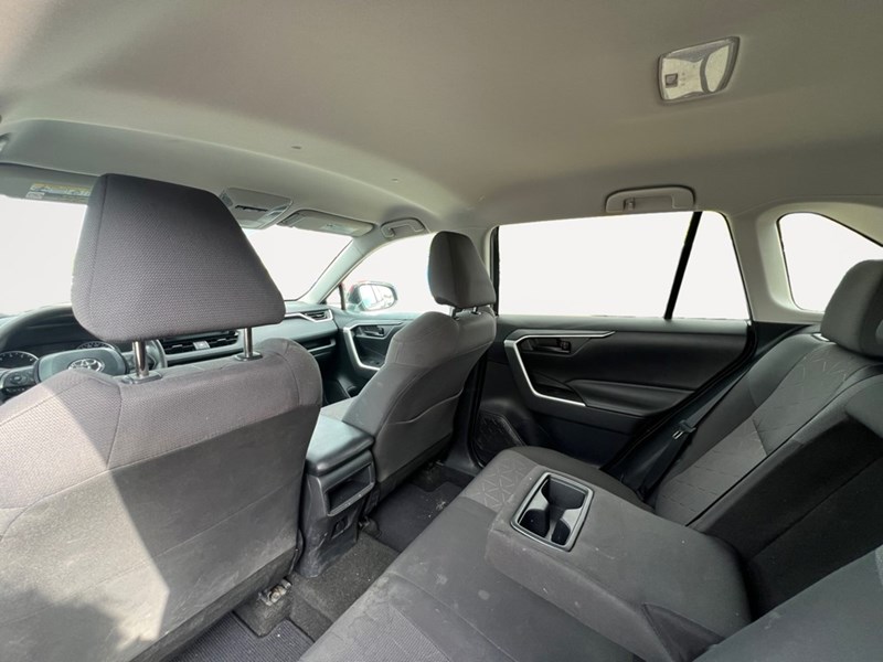 2019 Toyota RAV4 AWD LE