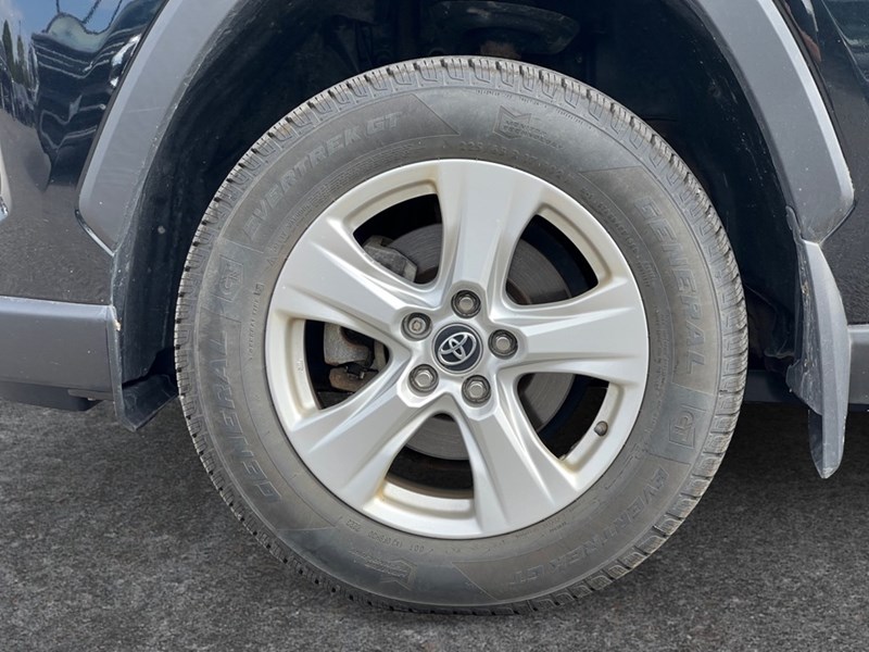 2019 Toyota RAV4 AWD LE