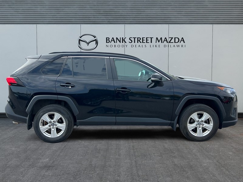 2019 Toyota RAV4 AWD LE