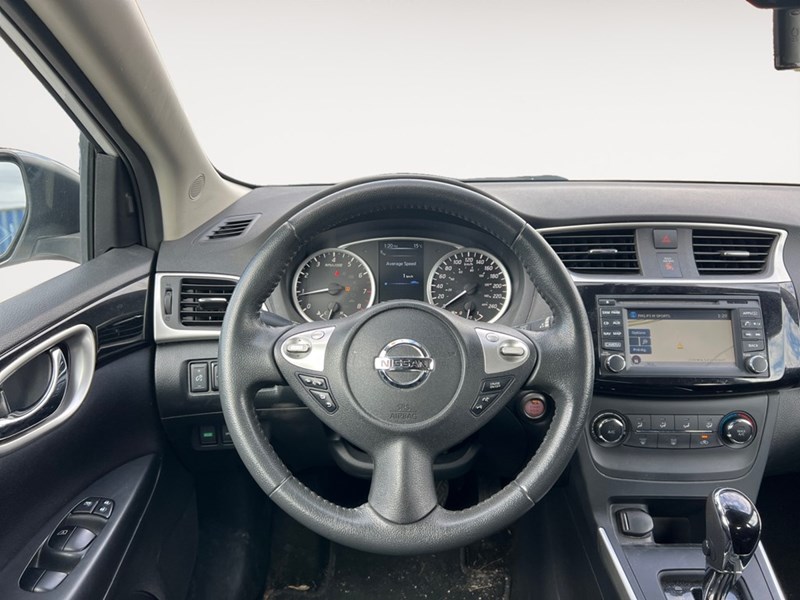 2017 Nissan Sentra 4dr Sdn CVT SV