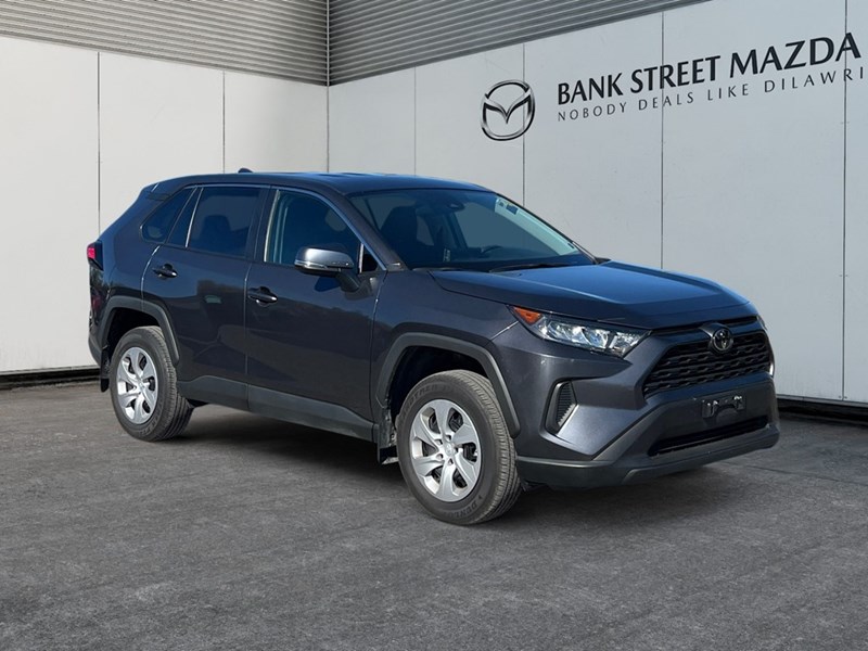 2024 Toyota RAV4 LE AWD