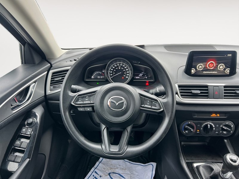 2017 Mazda Mazda3 4dr Sdn Auto GX