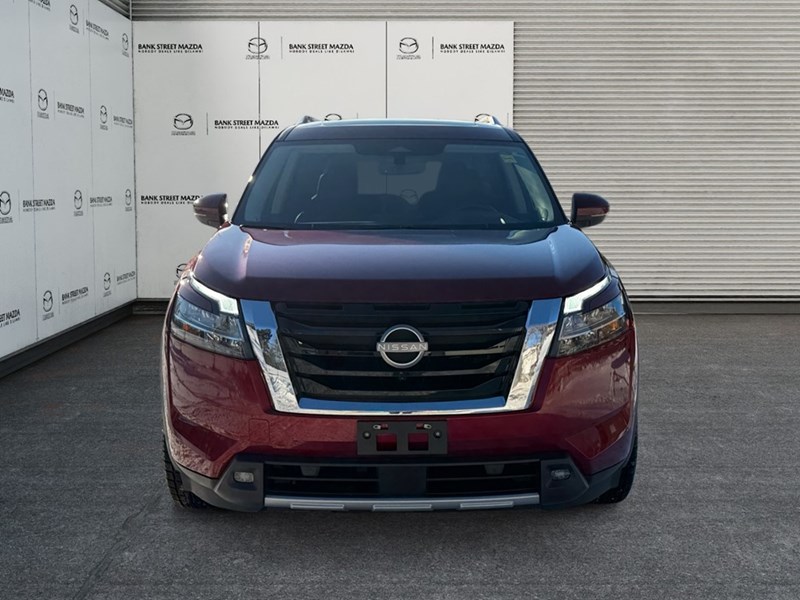 2023 Nissan Pathfinder Platinum 4WD