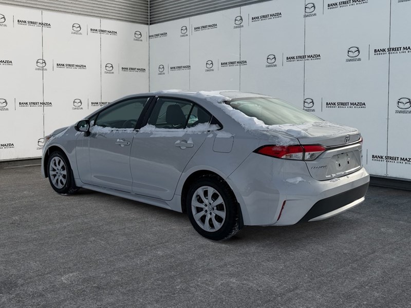 2021 Toyota Corolla LE CVT