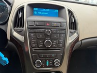 2015 Buick Verano 4dr Sdn Base