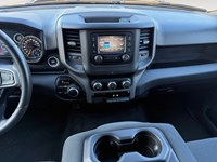 2022 RAM 1500 Tradesman 4x4 Crew Cab 5'7" Box