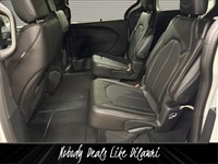 2027 Chrysler Grand Caravan SXT 2WD