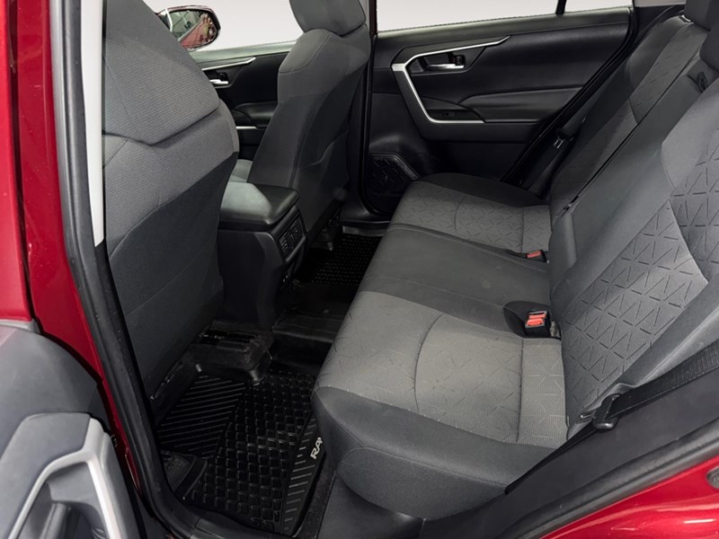 2020 Toyota RAV4 XLE AWD