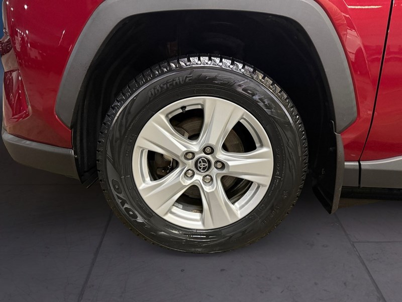 2020 Toyota RAV4 XLE AWD