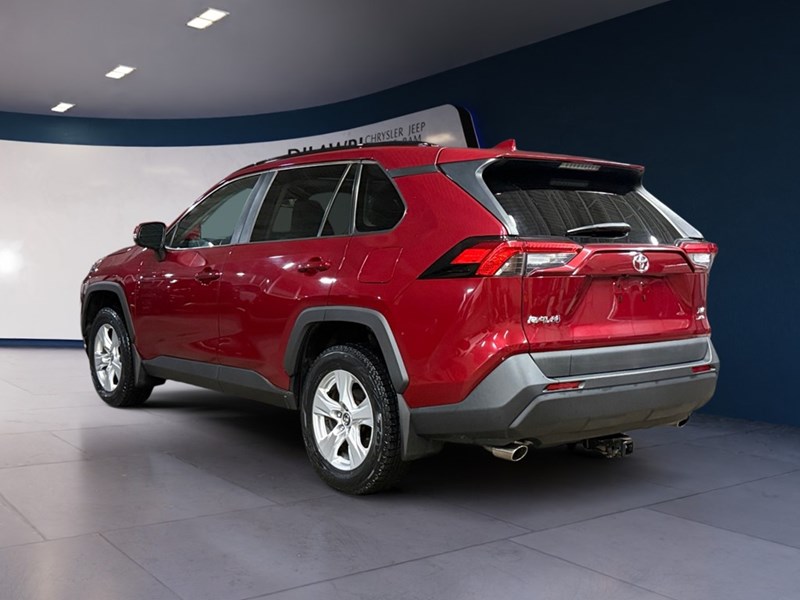 2020 Toyota RAV4 XLE AWD