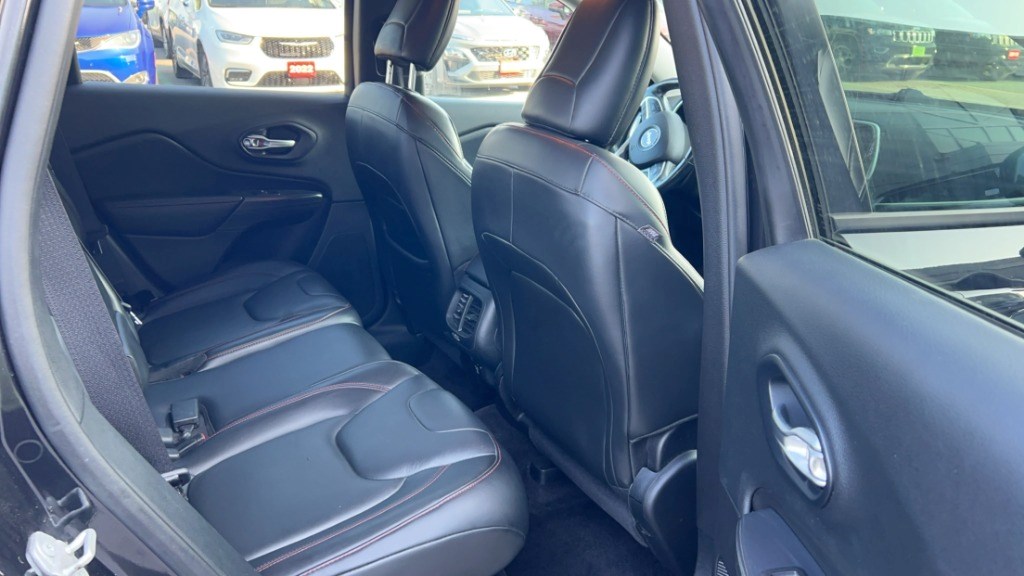 2016 Jeep Cherokee 4WD 4dr Trailhawk