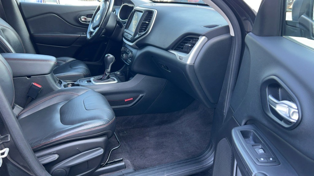 2016 Jeep Cherokee 4WD 4dr Trailhawk