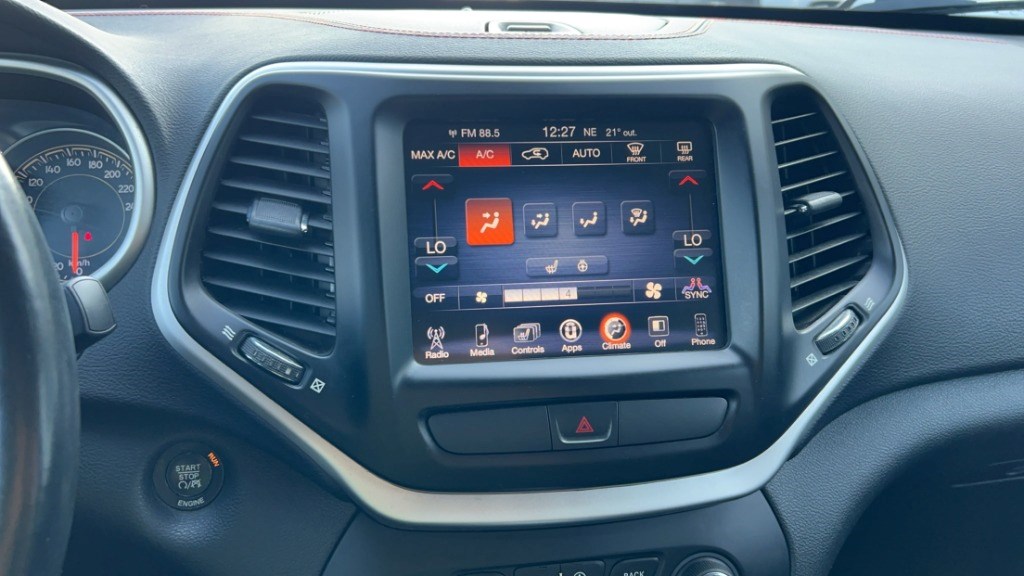 2016 Jeep Cherokee 4WD 4dr Trailhawk