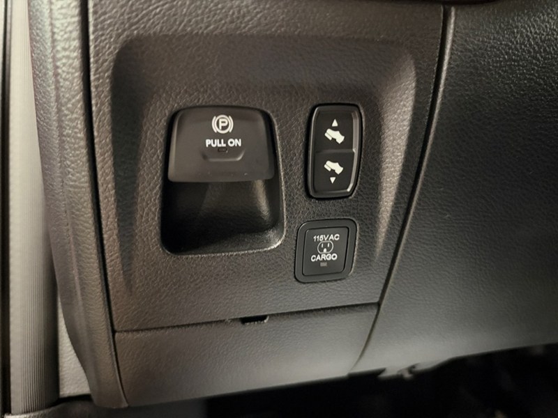 2027 RAM 1500 Big Horn 4x4 Crew Cab 5'7" Box