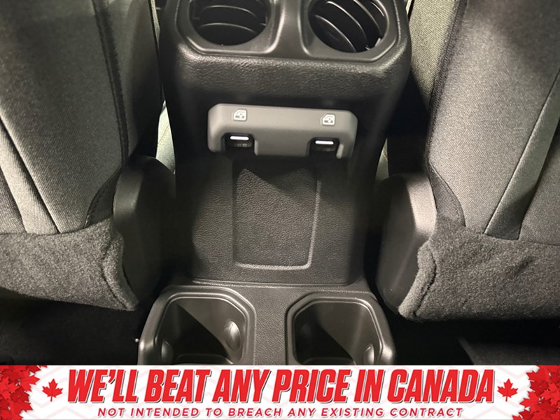 2025 Jeep Wrangler Willys 4 Door 4x4