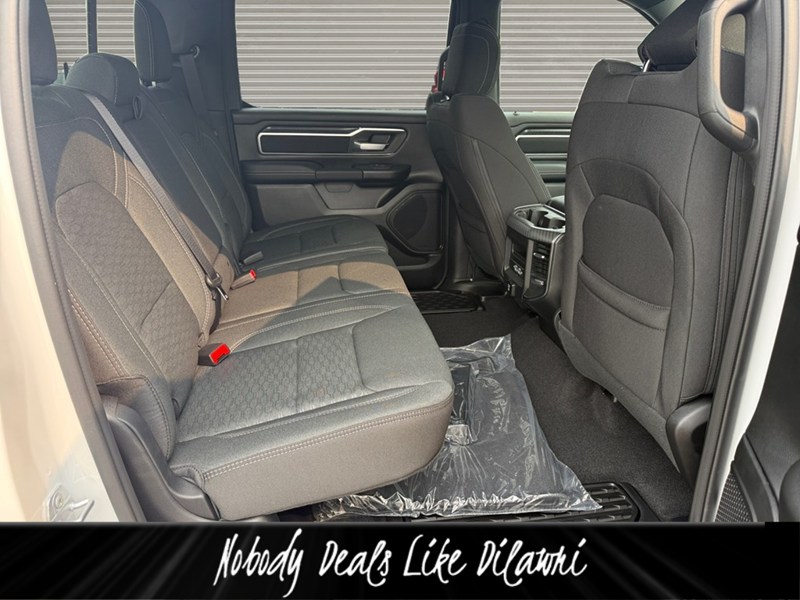 2025 RAM 1500 Big Horn Night Pkg 4x4 Crew Cab 5'7" Box