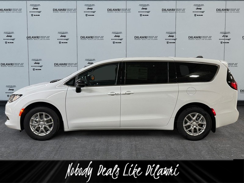 2027 Chrysler Grand Caravan SXT 2WD