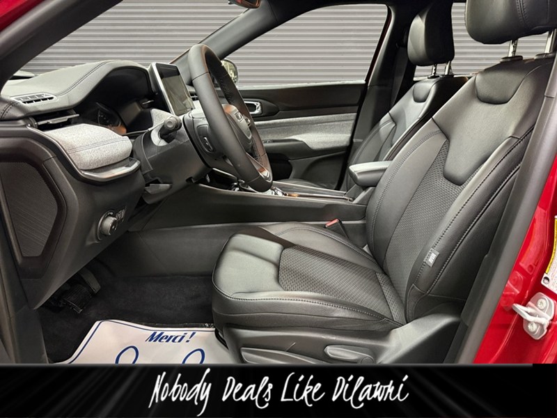 2025 Jeep Compass North 4x4
