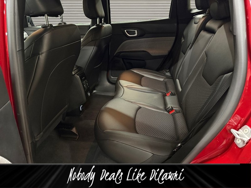 2025 Jeep Compass North 4x4