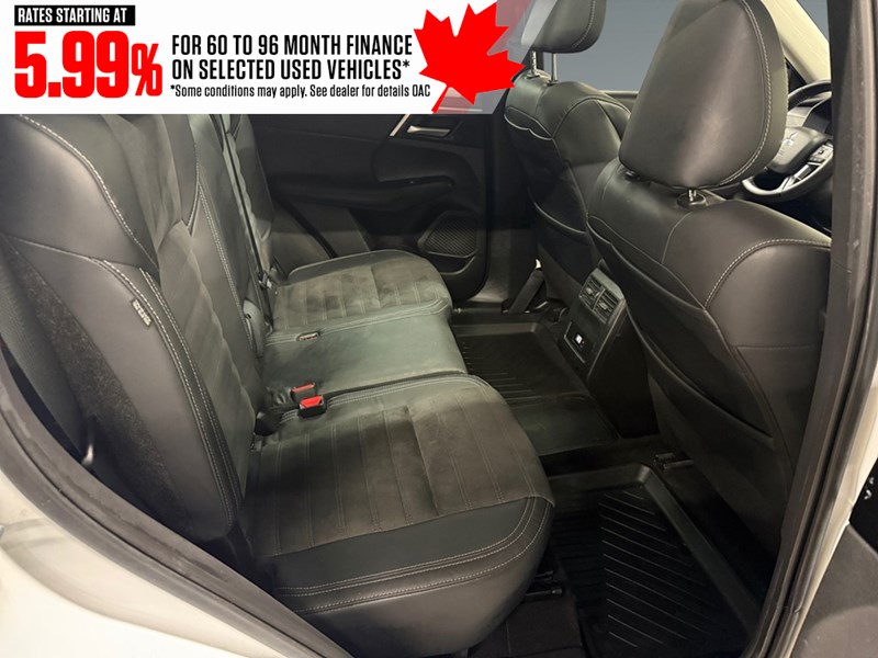 2023 Mitsubishi Outlander Plug-In Hybrid LE S-AWC