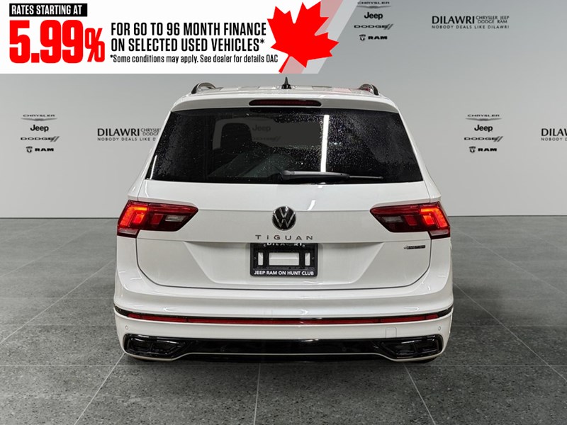 2022 Volkswagen Tiguan Comfortline R-Line Black Edition 4MOTION