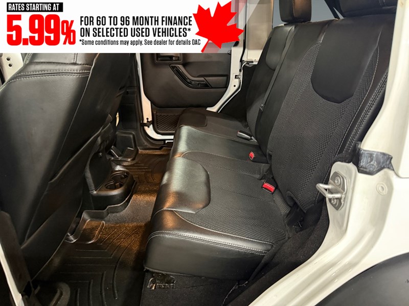 2017 Jeep Wrangler Unlimited 4WD 4dr Sahara