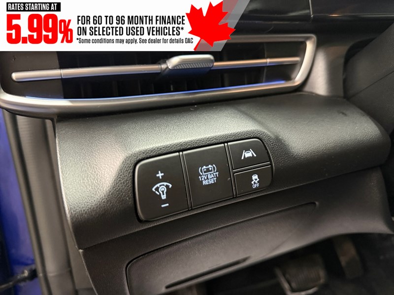 2023 Hyundai Elantra HEV Luxury DCT