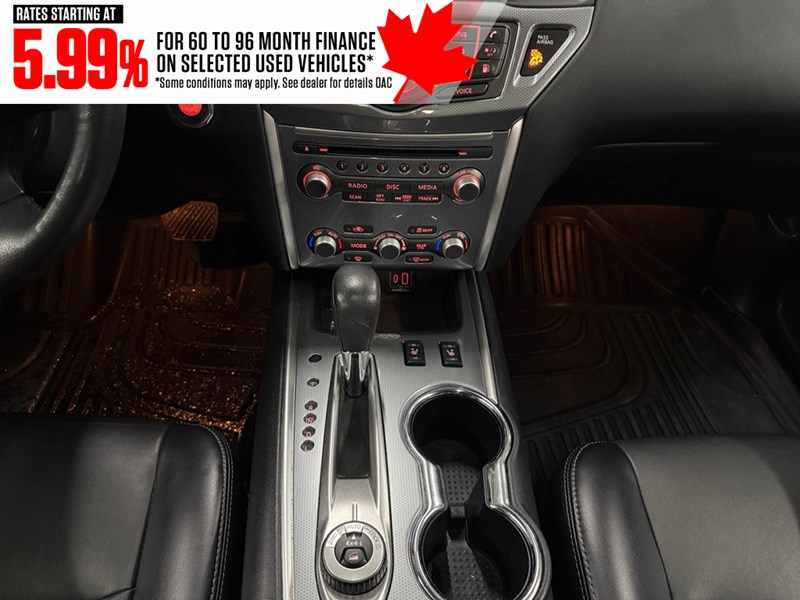 2020 Nissan Pathfinder 4x4 SL Premium