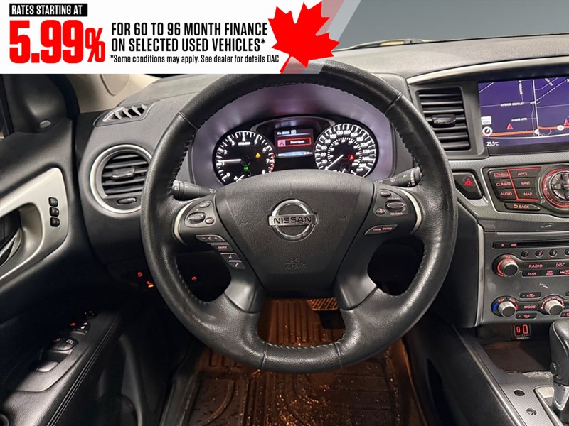 2020 Nissan Pathfinder 4x4 SL Premium