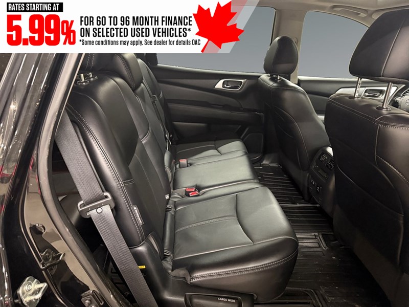 2020 Nissan Pathfinder 4x4 SL Premium