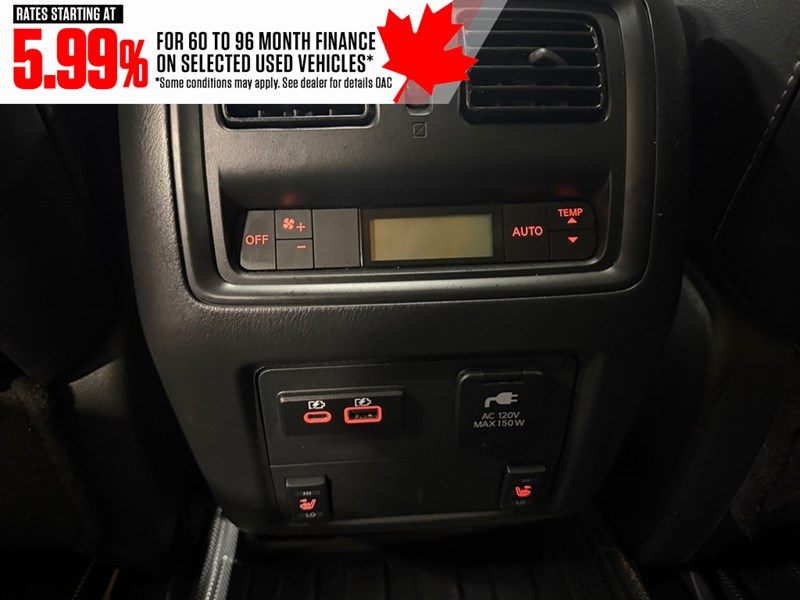 2020 Nissan Pathfinder 4x4 SL Premium