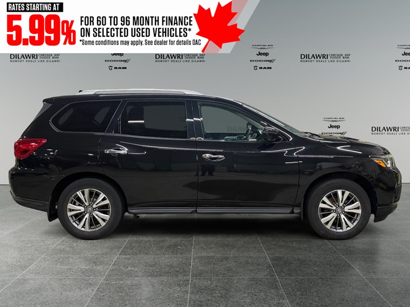 2020 Nissan Pathfinder 4x4 SL Premium