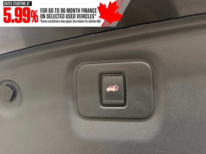 2020 Nissan Pathfinder 4x4 SL Premium