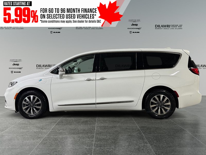 2022 Chrysler Pacifica Hybrid Limited 2WD