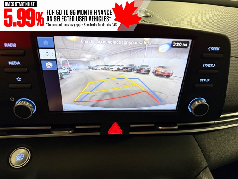 2024 Hyundai Elantra Preferred IVT