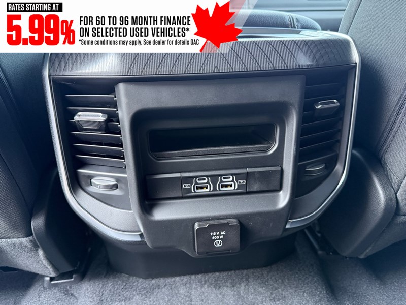 2025 RAM 1500 Big Horn Night Edition 4x4 Crew Cab 5'7" Box