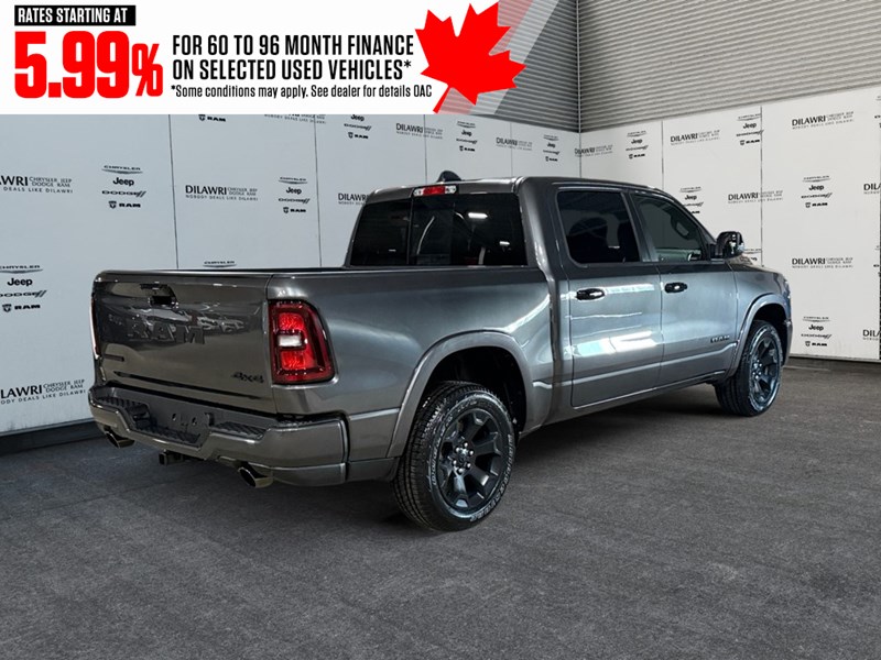 2025 RAM 1500 Big Horn Night Edition 4x4 Crew Cab 5'7" Box
