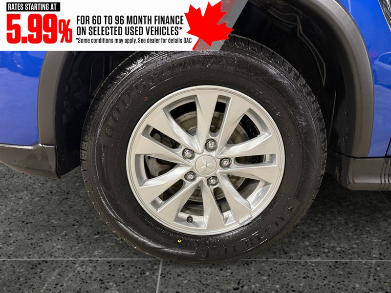 2023 Mitsubishi RVR SE AWC