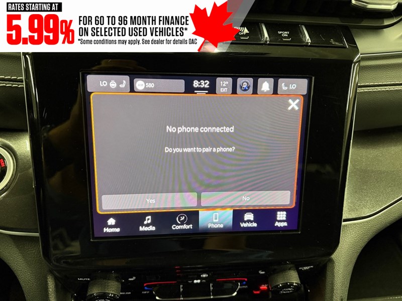 2023 Jeep Grand Cherokee Laredo 4x4