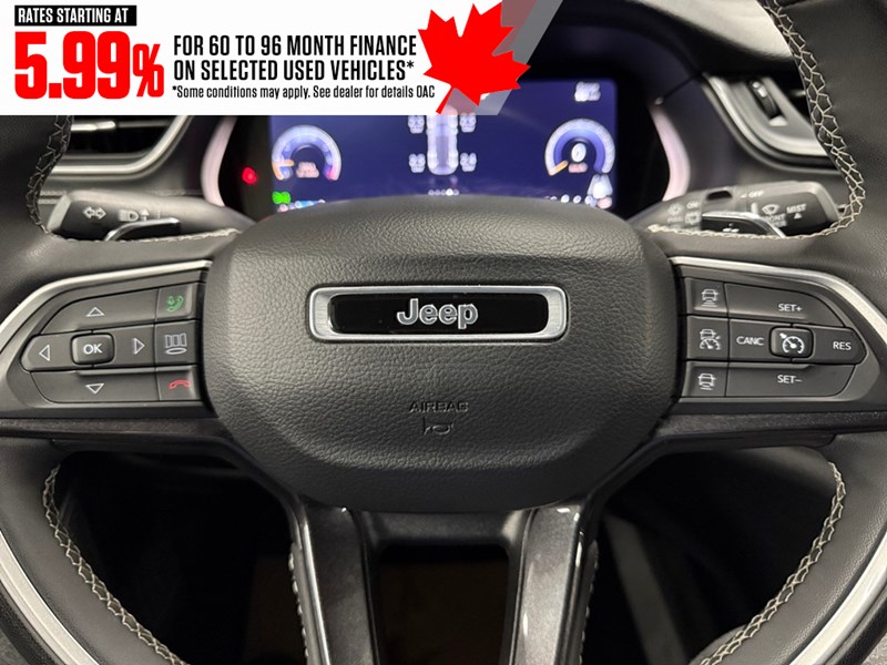 2023 Jeep Grand Cherokee Laredo 4x4