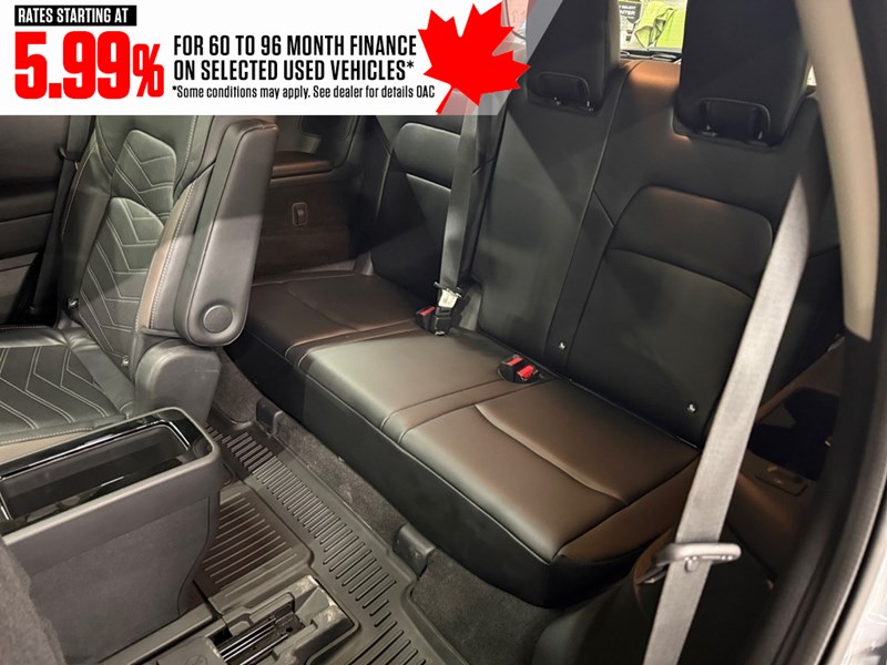 2023 Nissan Pathfinder Platinum 4WD