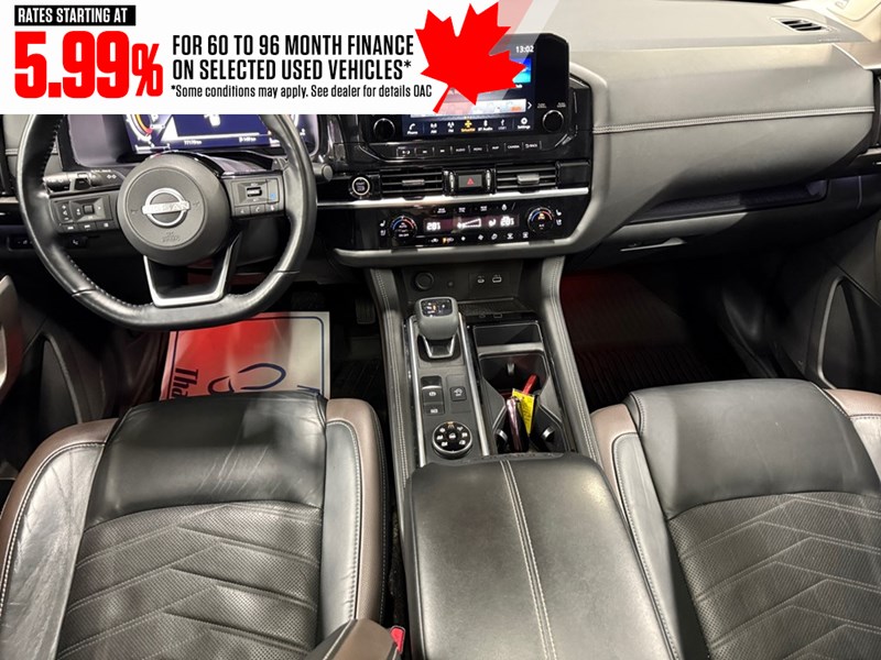 2023 Nissan Pathfinder Platinum 4WD