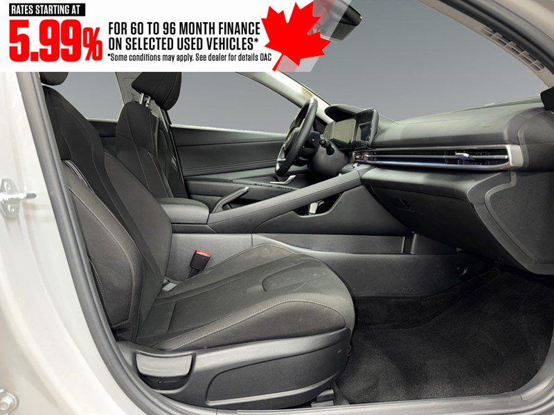 2024 Hyundai Elantra Preferred IVT w/Tech Pkg
