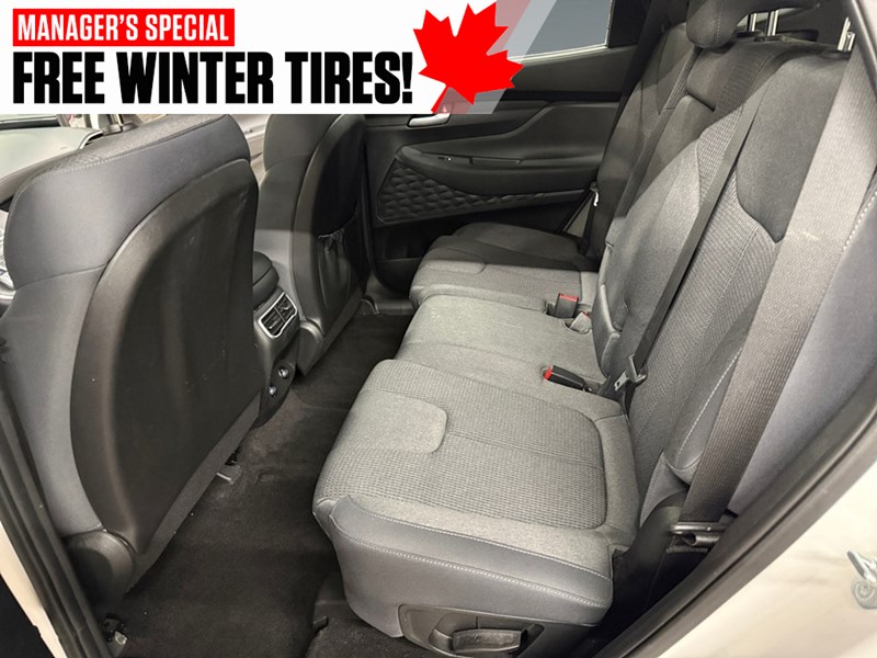 2023 Hyundai Santa Fe Preferred AWD WITH TWO SETS OF TIRES