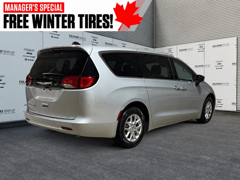 2024 Chrysler Grand Caravan SXT 2WD